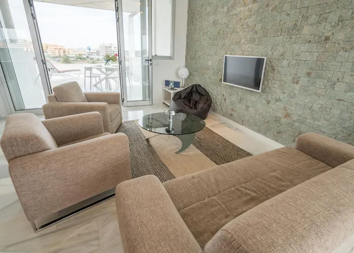 Amarilla Golf villas